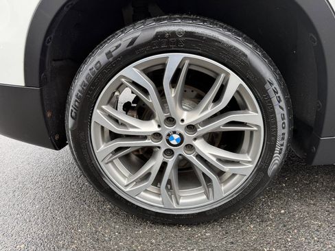 Used 2017 BMW X1 xDrive28i image 14