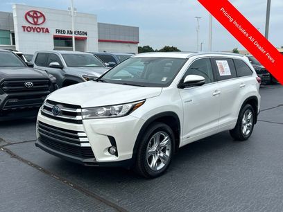 Used 2017 Toyota Highlander Limited