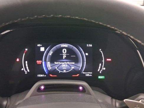 Used 2024 Lexus RX 500h F Sport image 17