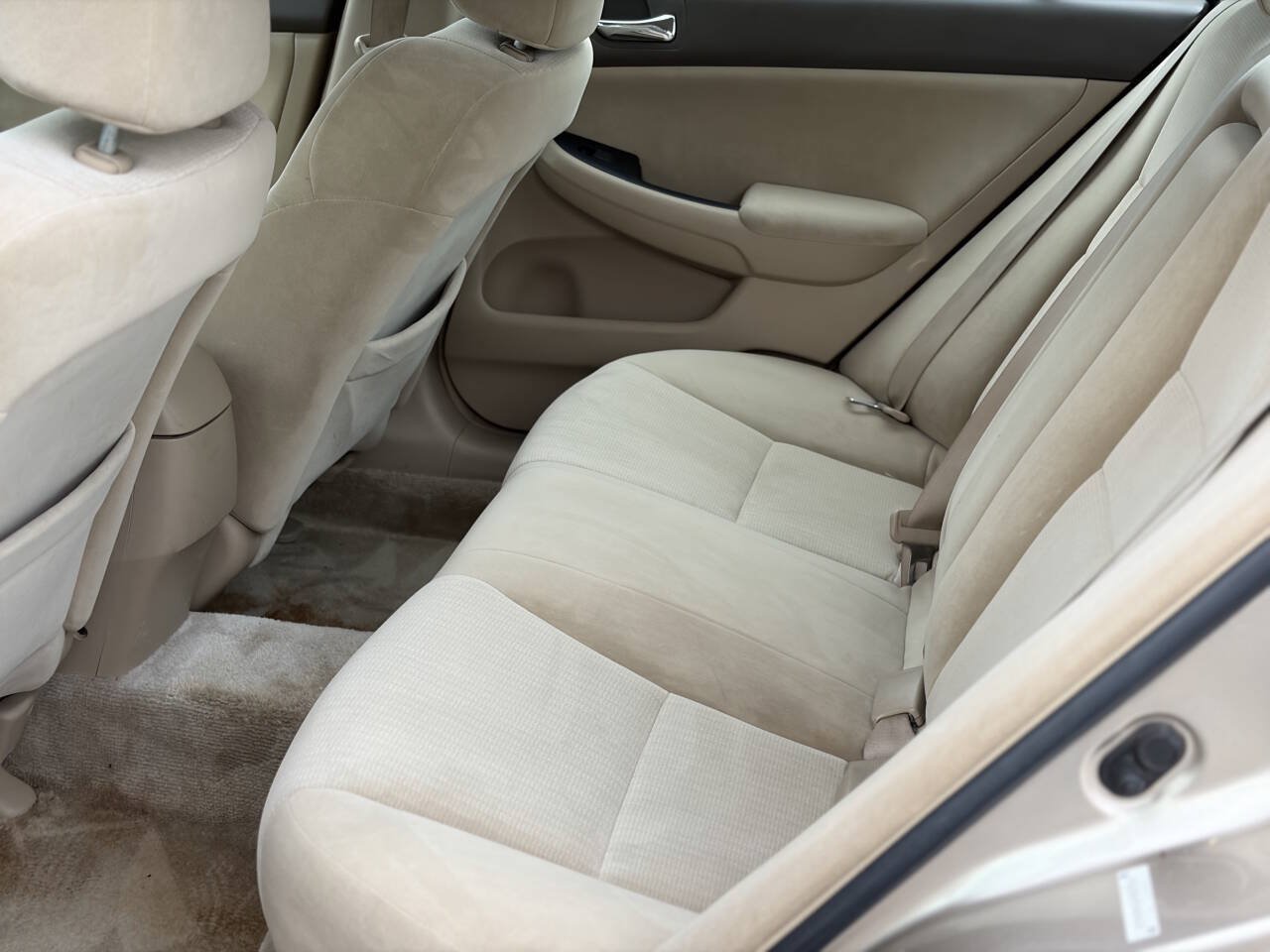 Used 2005 Honda Accord LX image 15