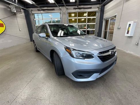 Used 2020 Subaru Legacy Premium AWD/4WD image 7