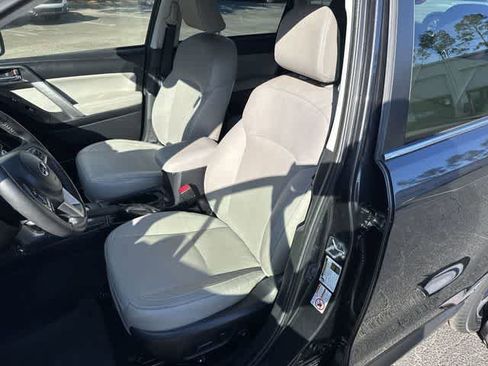 Used 2018 Subaru Forester 2.5i Limited AWD/4WD image 14