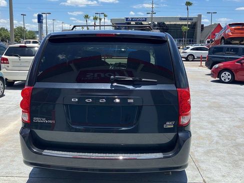 Used 2014 Dodge Grand Caravan SXT FWD image 7