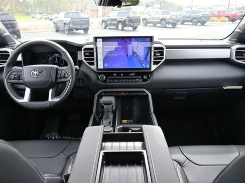 New 2026 Toyota Tundra Limited AWD/4WD image 17