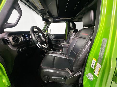 Used 2019 Jeep Wrangler Unlimited Rubicon image 31