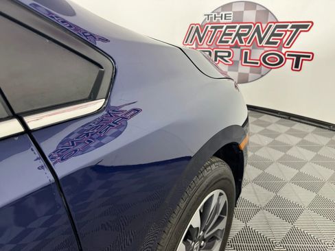 Used 2024 Honda Odyssey EX-L image 32