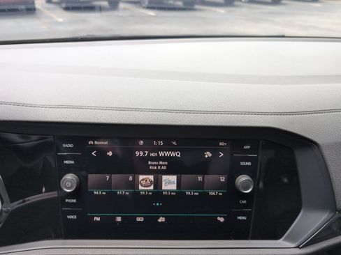 Used 2020 Volkswagen Jetta GLI Autobahn FWD image 12