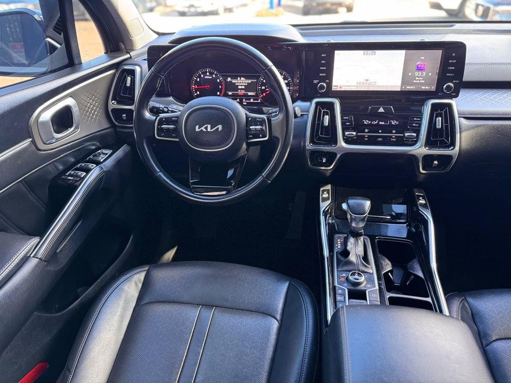 Used 2022 Kia Sorento SX AWD/4WD image 28