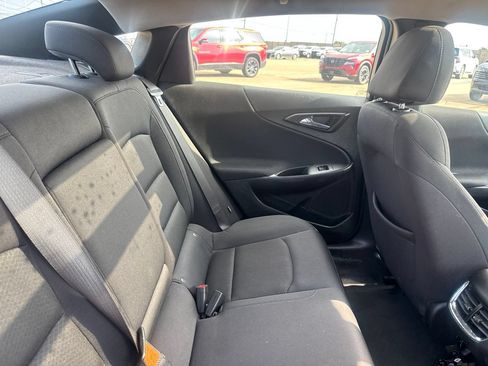 Used 2022 Chevrolet Malibu LT FWD image 30