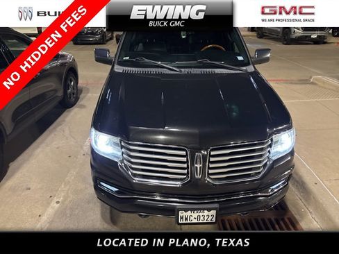 Used 2015 Lincoln Navigator 4WD image 5