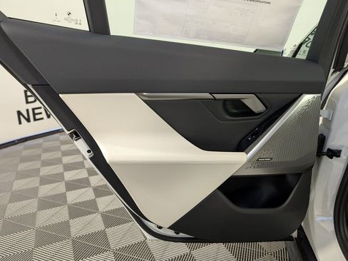 New 2026 BMW 530i xDrive 530i xDrive w/ Premium Package image 17