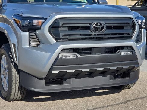 New 2026 Toyota Tacoma SR5 image 8
