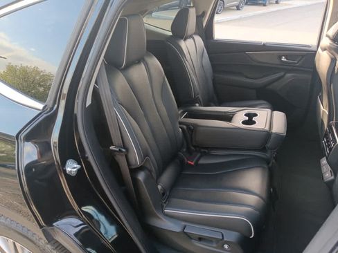 Used 2023 Acura MDX SH-AWD w/ Advance Package image 14