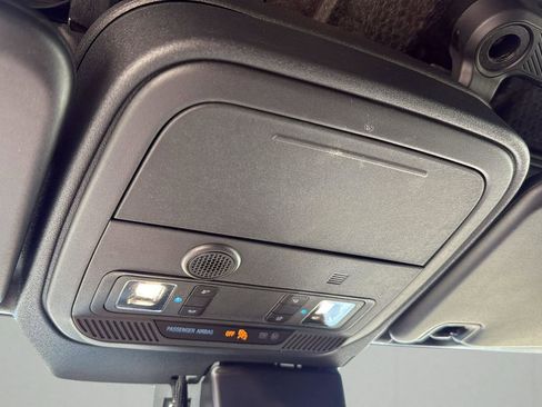 Used 2024 Ford Bronco Outer Banks image 23