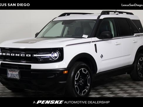 Used 2023 Ford Bronco Sport Outer Banks w/ Tech Package image 1