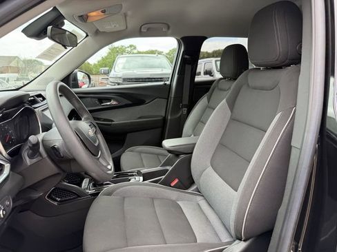 Used 2023 Chevrolet TrailBlazer LT image 14