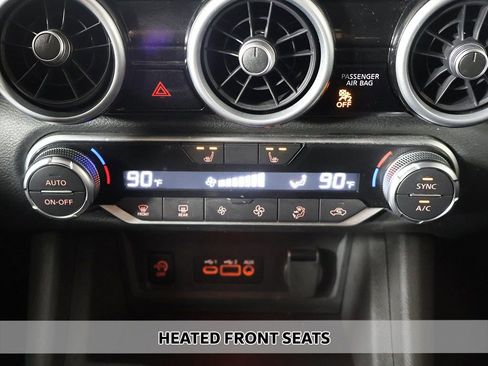 Used 2025 Nissan Sentra SR image 6