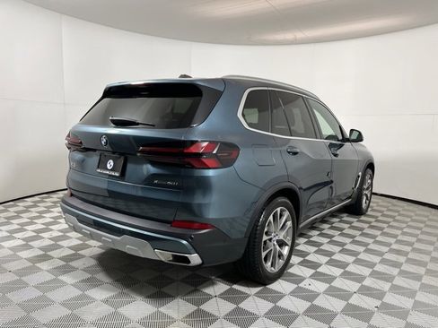 Used 2024 BMW X5 xDrive40i w/ Premium Package image 7