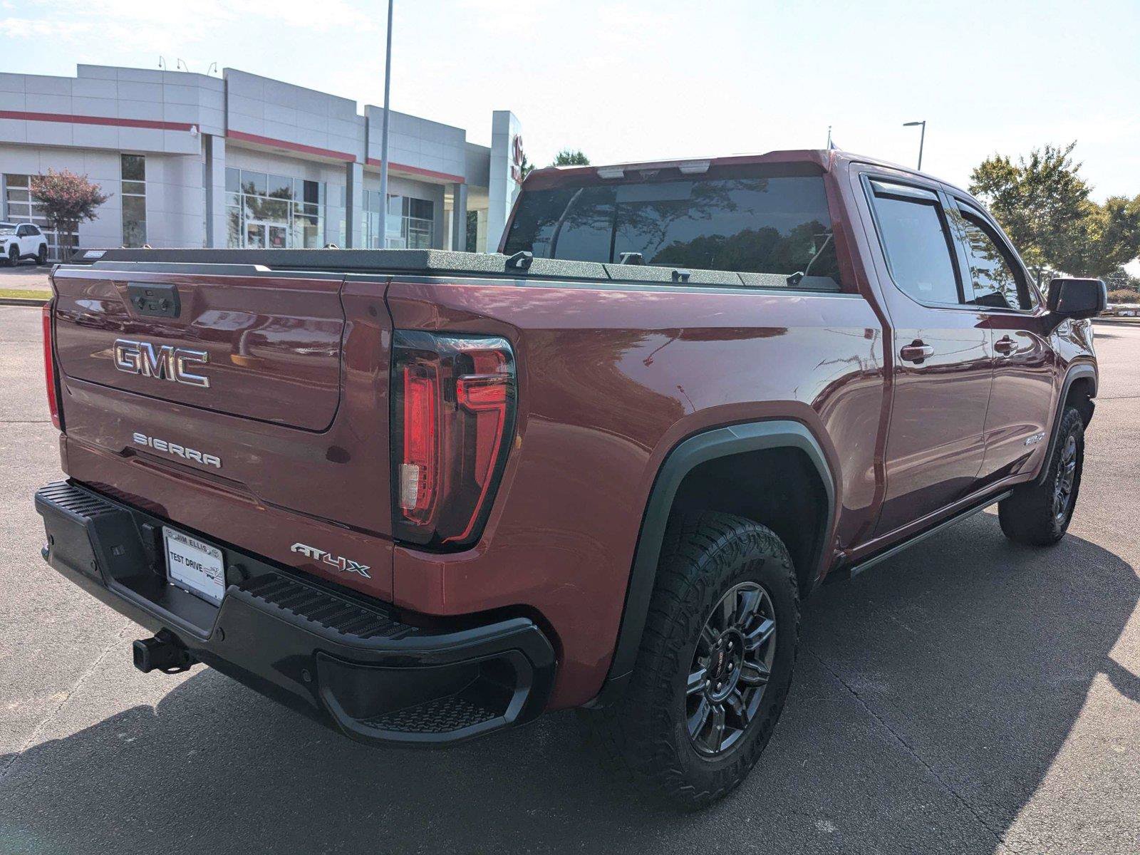 Used 2025 GMC Sierra 1500 AT4X AWD/4WD image 4