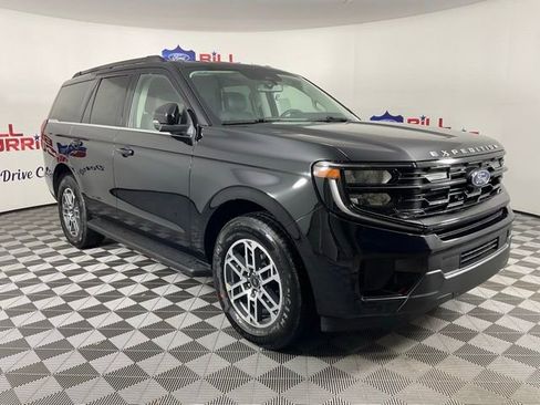 New 2026 Ford Expedition Active image 1