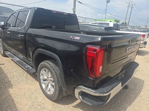Used 2019 GMC Sierra 1500 SLT AWD/4WD image 2