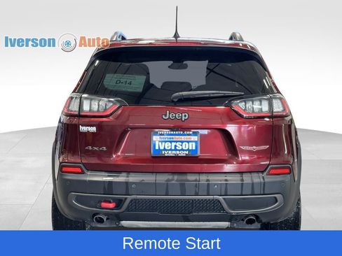 Used 2020 Jeep Cherokee Trailhawk image 8