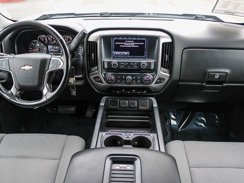 Used 2018 Chevrolet Silverado 1500 LT w/ All Star Edition image 12