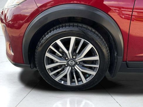 Used 2021 Nissan Kicks SV image 50