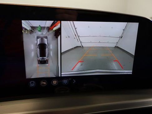 New 2026 Cadillac Lyriq Luxury image 24