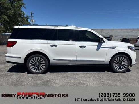 Used 2019 Lincoln Navigator L Reserve AWD/4WD image 8
