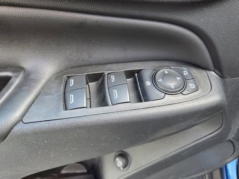 Certified 2020 Chevrolet Equinox LT w/ Driver Convenience Package FWD image 20