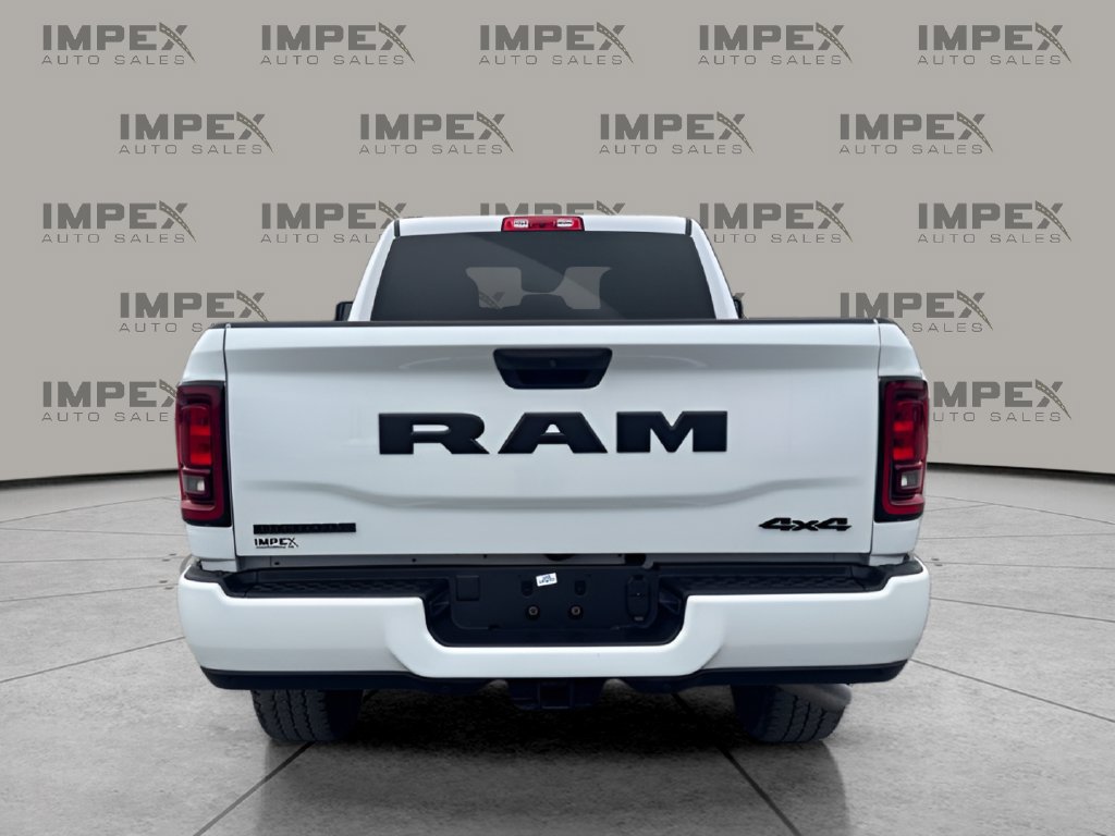 Used 2025 RAM 2500 Big Horn AWD/4WD image 4