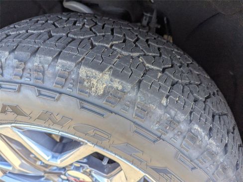 Used 2022 GMC Sierra 1500 SLT w/ SLT Premium Plus Package image 10