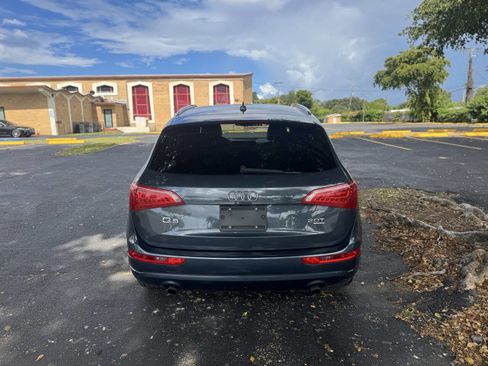 Used 2011 Audi Q5 2.0T Premium image 5