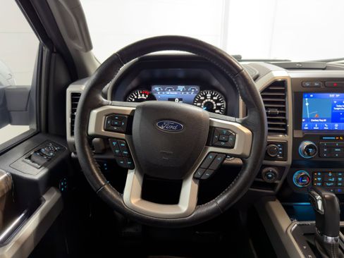 Used 2020 Ford F150 Lariat w/ Equipment Group 502A Luxury image 9