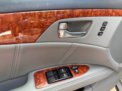 Used 2007 Toyota Avalon Limited FWD image 14