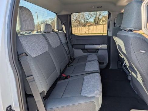 New 2026 Ford F250 XLT w/ FX4 Off-Road Package AWD/4WD image 26