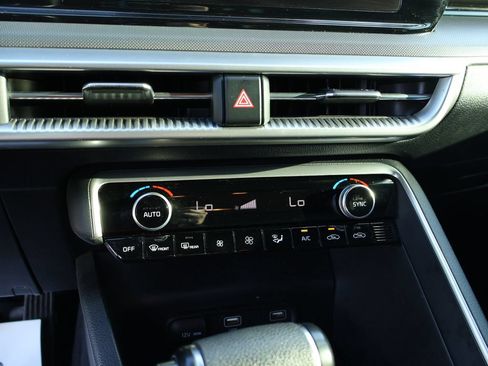 Used 2022 Kia K5 GT-Line FWD image 27