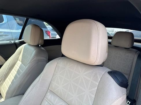 Used 2019 Buick Cascada Premium FWD image 7