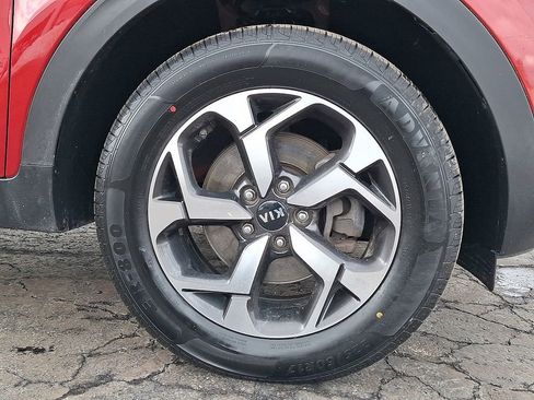 Certified 2022 Kia Sportage LX image 18