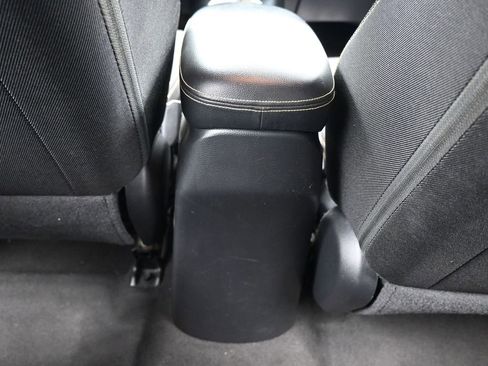 Used 2016 Kia Soul + image 33