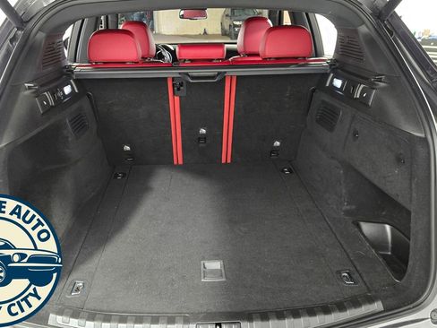 Used 2022 Alfa Romeo Stelvio Sprint image 33