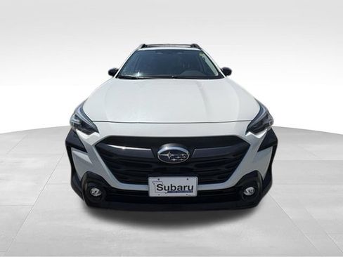Used 2023 Subaru Outback Premium AWD/4WD image 2