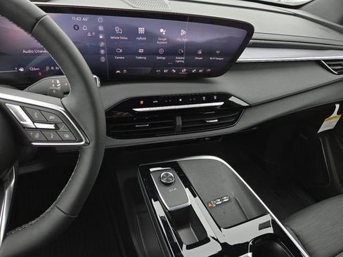 New 2026 Buick Enclave Sport Touring w/ LPO, Floor Liner Package image 36