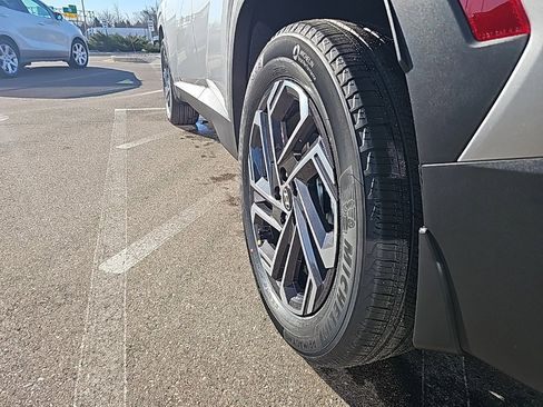 New 2026 Hyundai Tucson Limited image 47