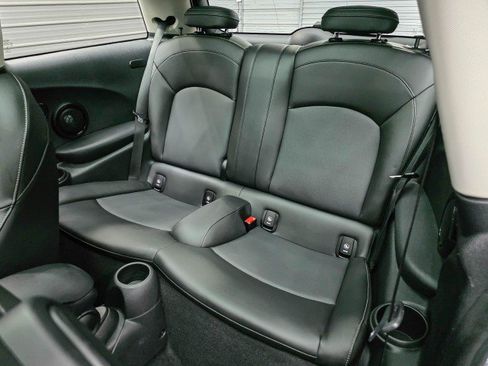 Used 2019 MINI Cooper S FWD image 14