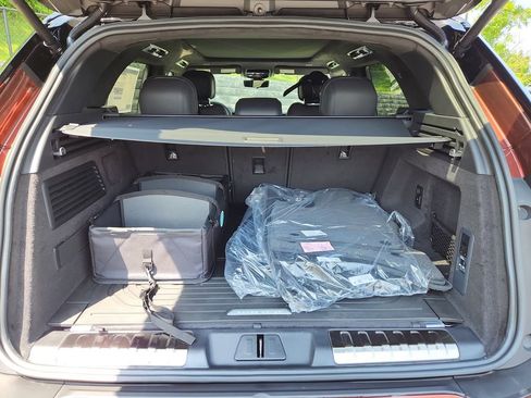 New 2025 Land Rover Range Rover Sport Autobiography AWD/4WD image 13
