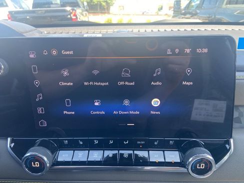 New 2025 Chevrolet Colorado ZR2 w/ Technology Package image 17