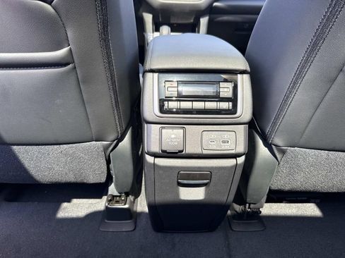 New 2026 Subaru Ascent Touring AWD/4WD image 19