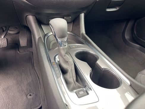 Used 2025 Chevrolet Malibu LT image 14